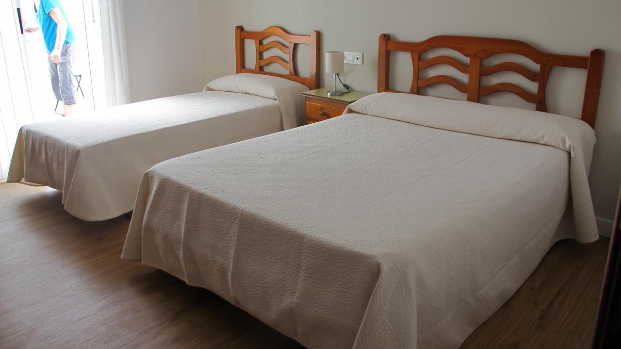 Hostal Onteniente La Mamola Exteriör bild