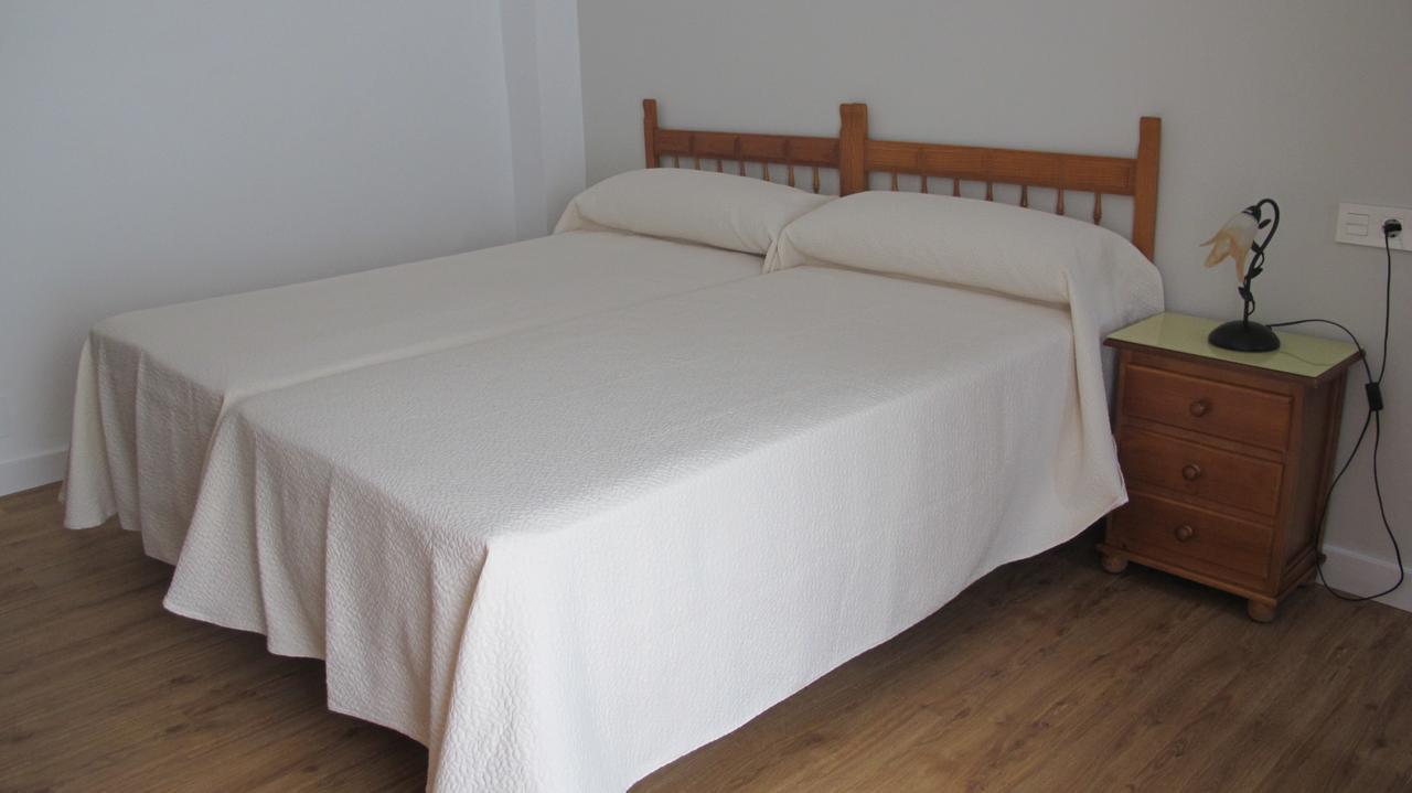Hostal Onteniente La Mamola Exteriör bild